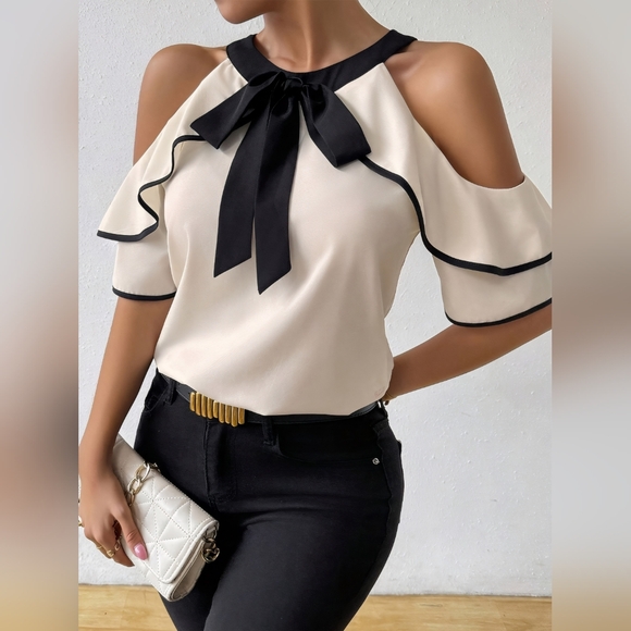 Elegant Cream and Black Off-Shoulder Top A Just Jen Fav!! - Picture 2 of 10